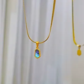 Golden Clavicle Chain Necklace