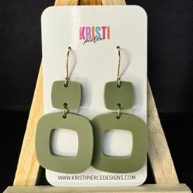 Green Acrylic Dangle O-Shaped Earrings