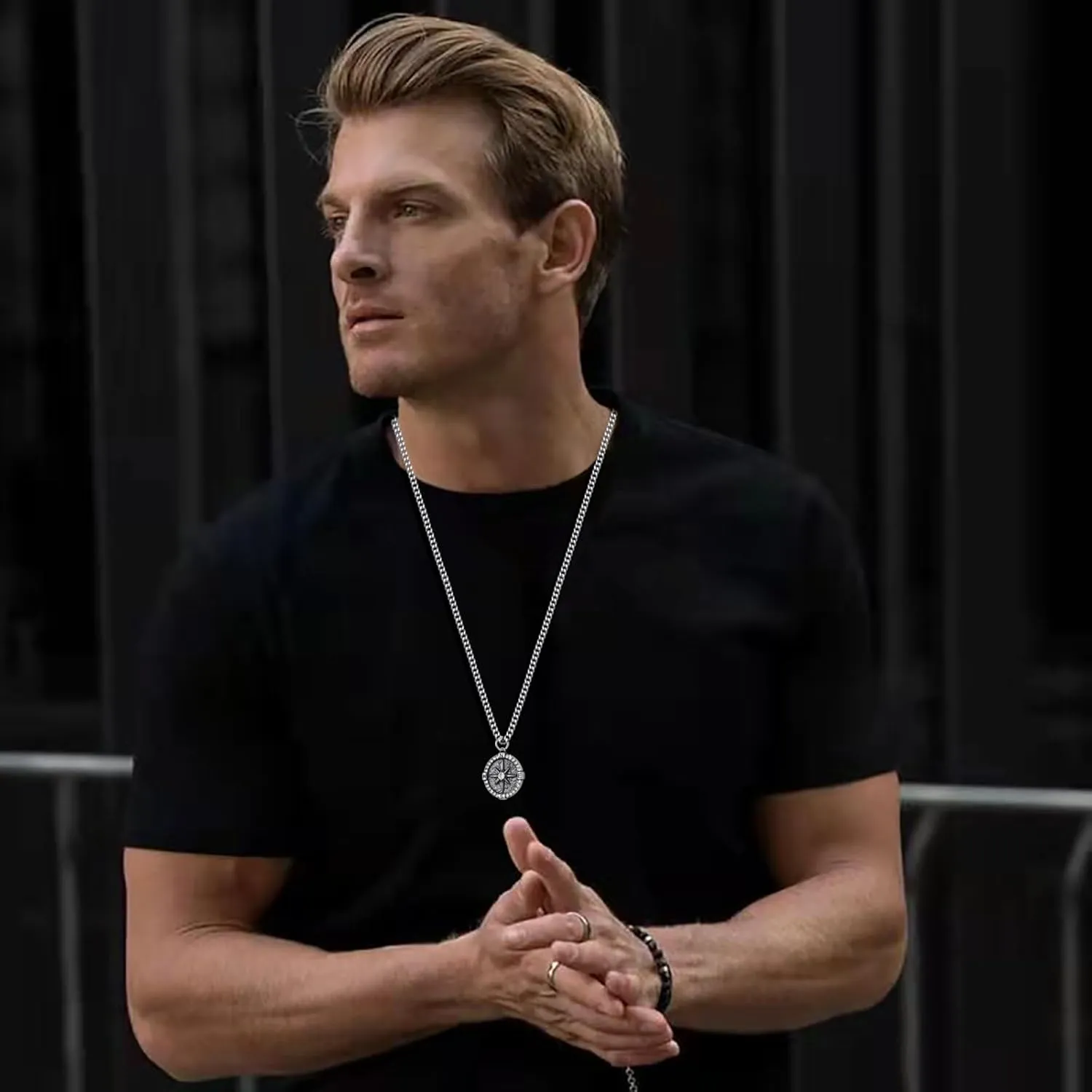 Mens Compass Necklace Stainless Steel Navigator Compass Pendant Necklaces Chain Jewelry for Men 50/55/60/70cm