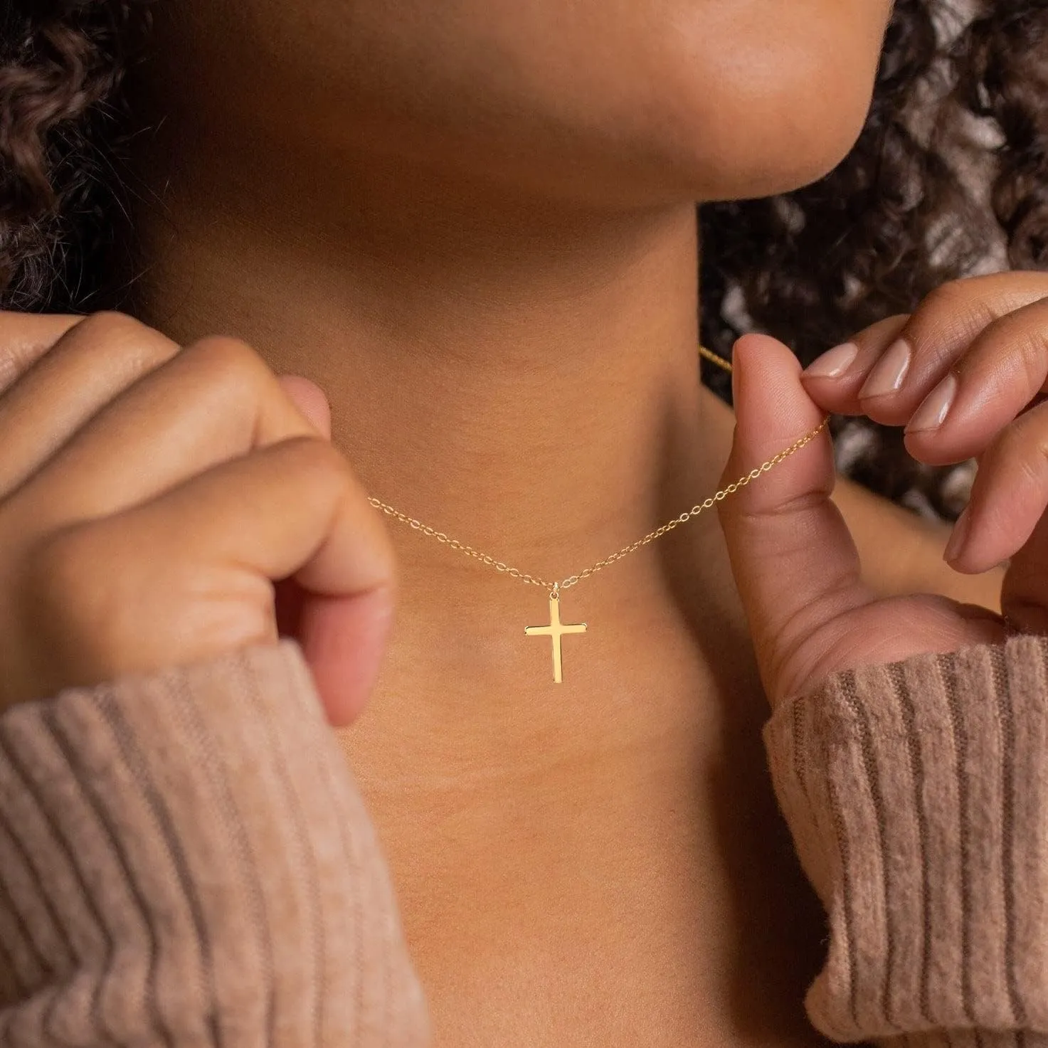 Moodear Cross Necklace for Women - Dainty 14K Gold Plated/Sterling Silver/Rose Gold Layered Cross Pendant Simple Cute Necklaces for Women Trendy Jewelry Gifts