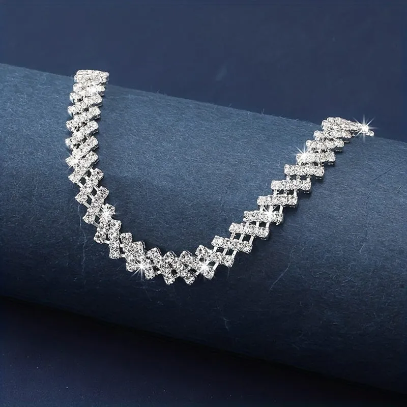 Retro Rhinestone Clavicle Chain