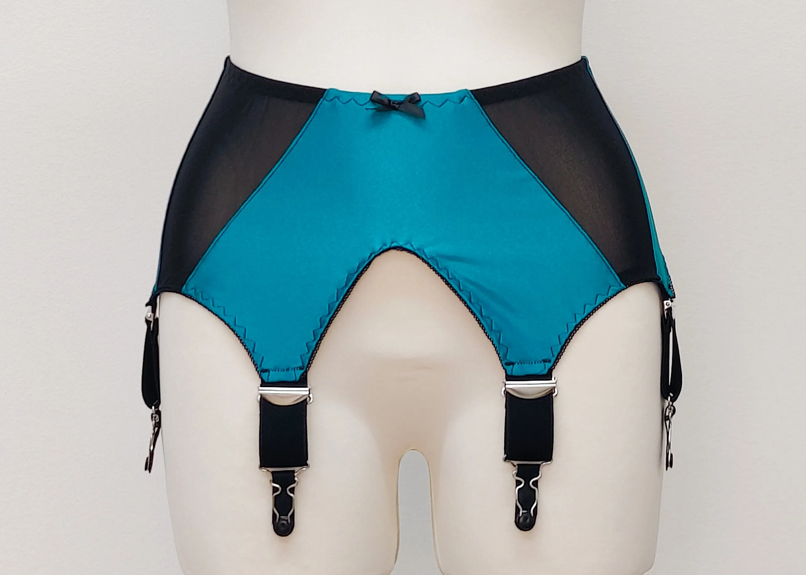 Wide GRACE Garter belt in Purple, Magenta, Blue, Burgundy Size XS-3XL