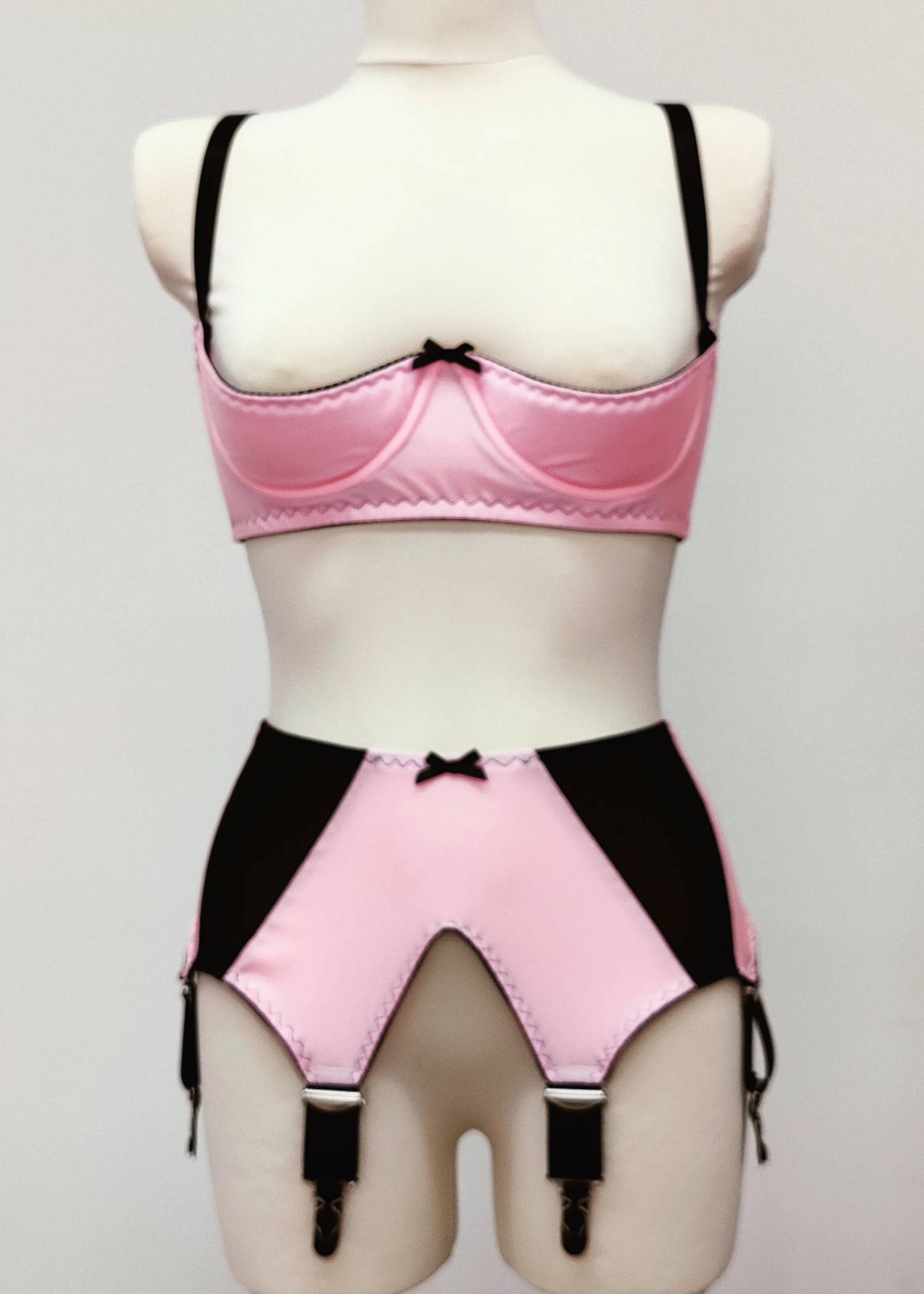 Wide GRACE Garter belt in Purple, Magenta, Blue, Burgundy Size XS-3XL