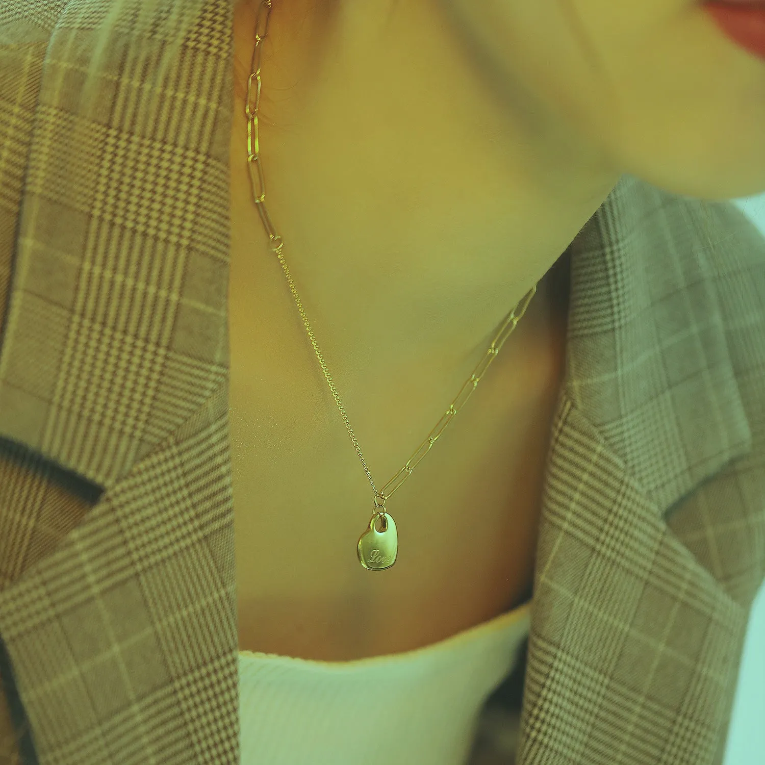 Women's Fashion Love Heart Pendant Necklace