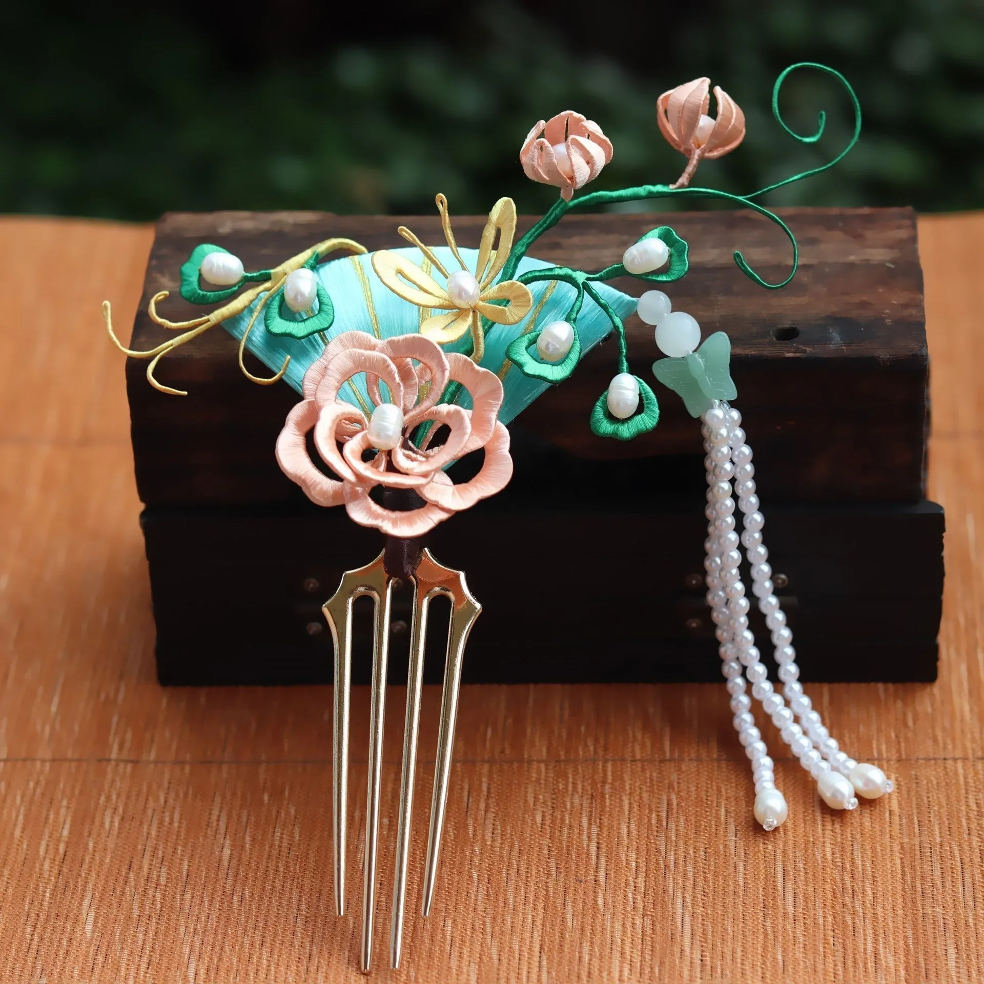Wrapped Peony Flower Pearl Tassel Hairpin Step Shaking Hair